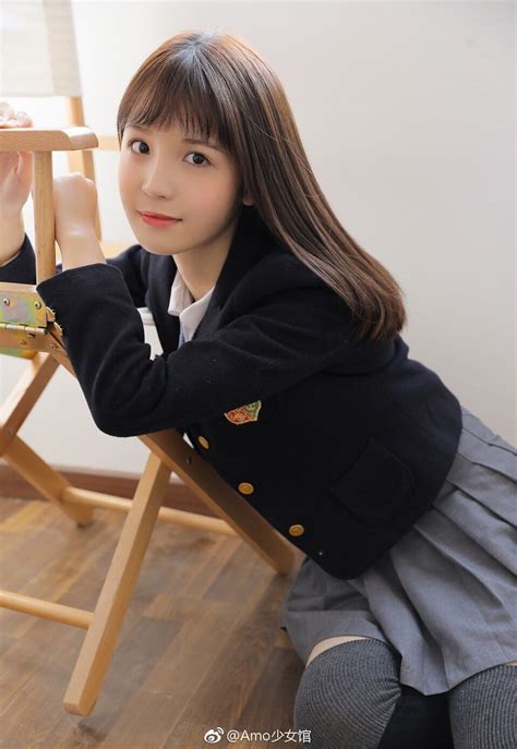 男人掉入蜘蛛池的电影